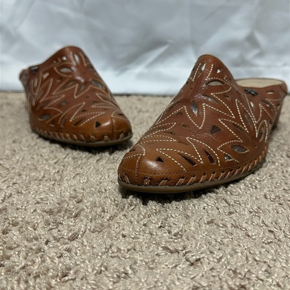 PIKOLINOS Brown Leather Mules - Picture 1 of 6